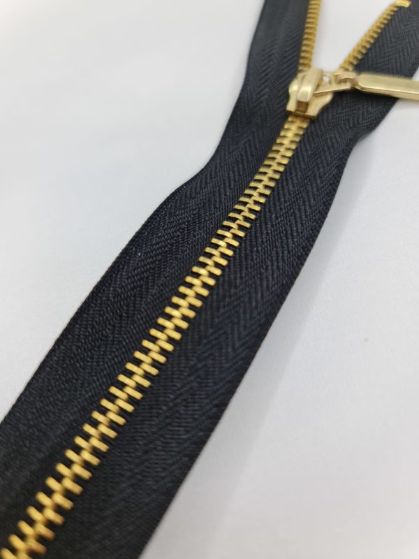 Jean zip in black & gold style 2