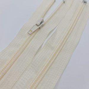 Milky White Size 5 65cm/25" and 85cm/33" nylon open end zip