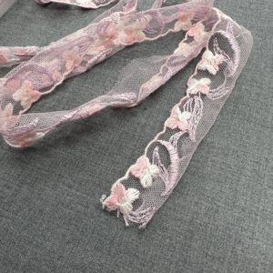 Decorative lace trim - Pink