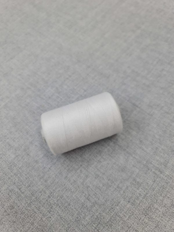 Thread in white colour 101