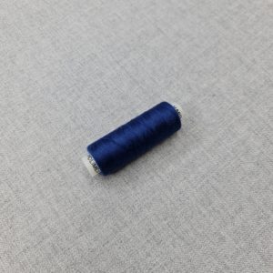 Thread in dark blue colour 227