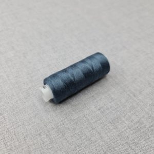 Thread in grey colour 321